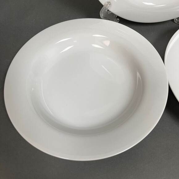 Crate & Barrel Rimmed Bowls Pasta Soup Cereal All White 8 7/8" Lot of 3 - Picture 3 of 8